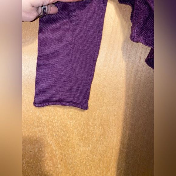 Sax cardigan sweater plum with ruffle trim size large - Picture 5 of 7